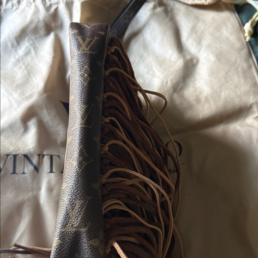 Louis Vuitton Brown Fringe Crossbody Bag - Picture 4 of 9